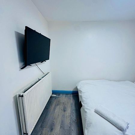 Unique Private Rooms Bolton Dış mekan fotoğraf
